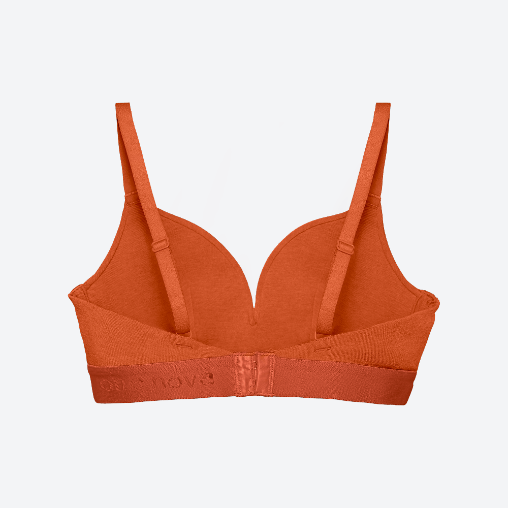 毎日使えるメリノウールブラ | 3D構造でノンワイヤーとは思えない形 毎日使えるメリノウールブラ | 3D構造でノンワイヤーとは思えない形